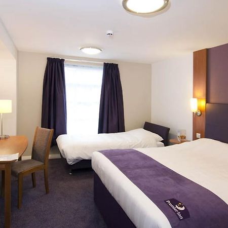 Premier Inn Κιντερμίνστερ Εξωτερικό φωτογραφία