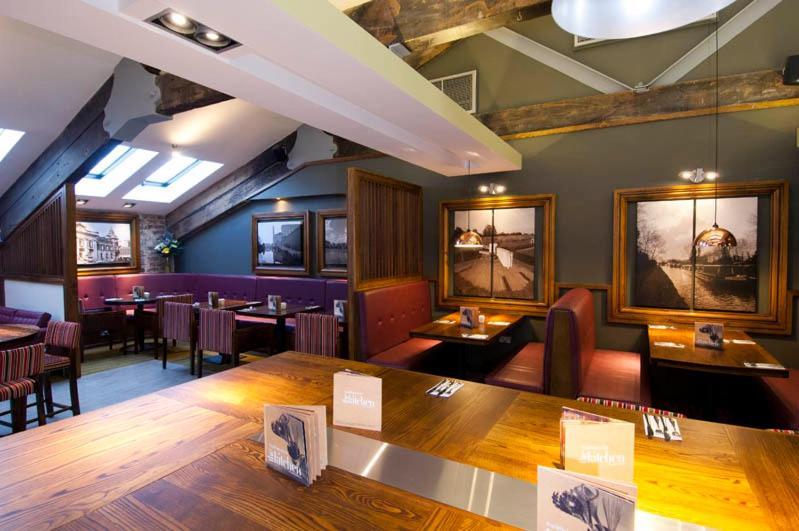 Premier Inn Κιντερμίνστερ Εξωτερικό φωτογραφία