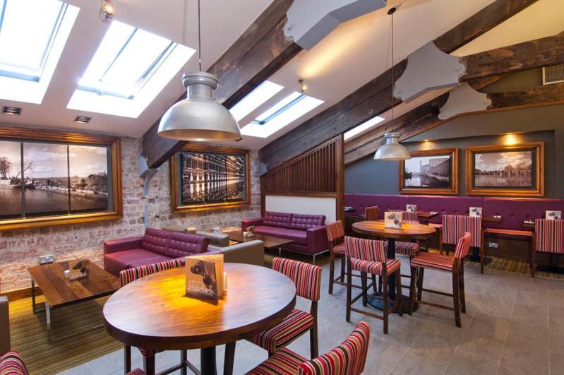 Premier Inn Κιντερμίνστερ Εξωτερικό φωτογραφία