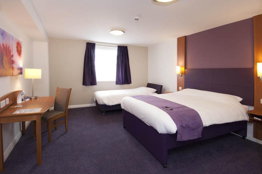 Premier Inn Κιντερμίνστερ Εξωτερικό φωτογραφία
