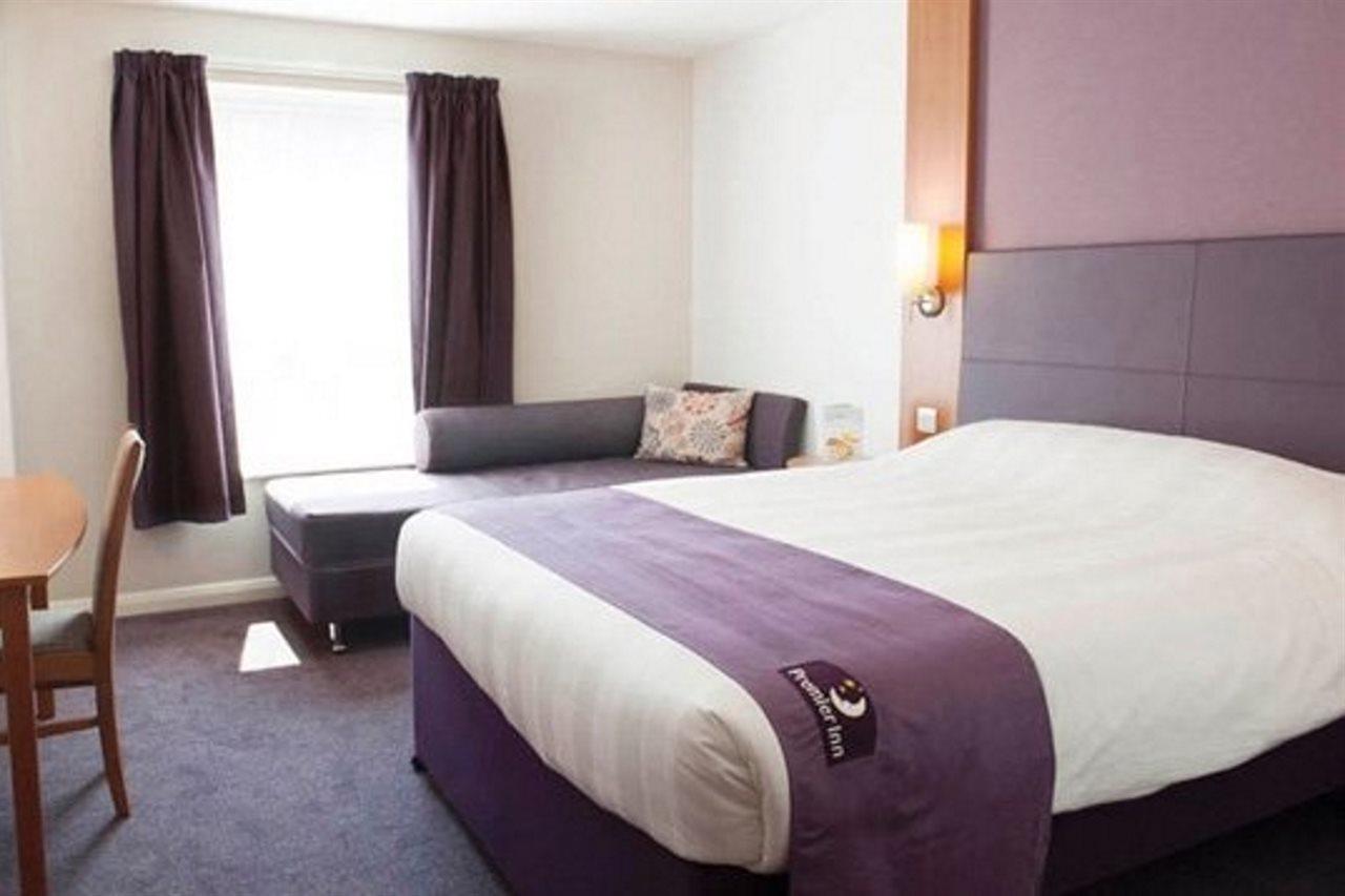 Premier Inn Κιντερμίνστερ Εξωτερικό φωτογραφία